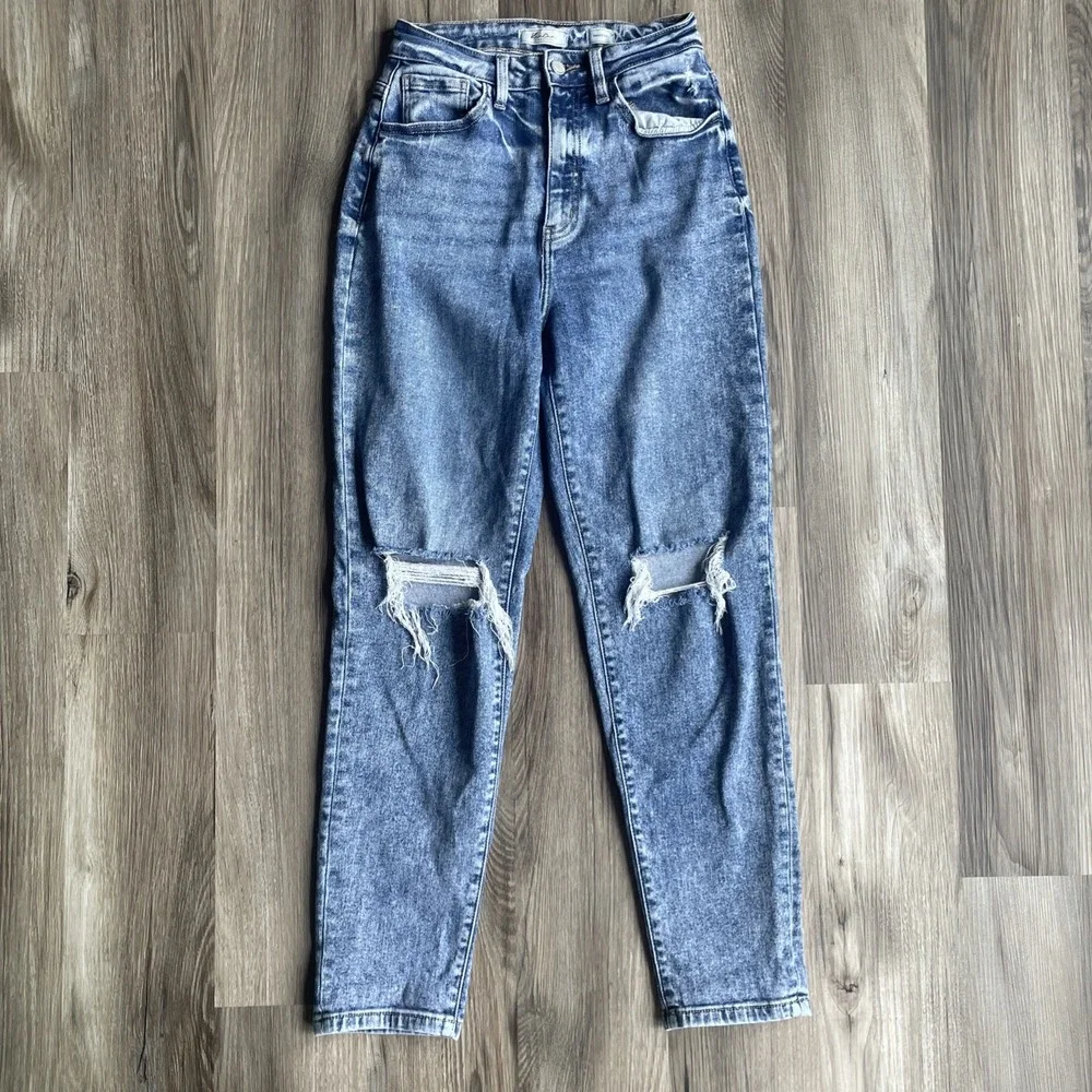 KanCan Signature High Rise Baggy Fit Distressed Washed Blue Jeans Size 25‎